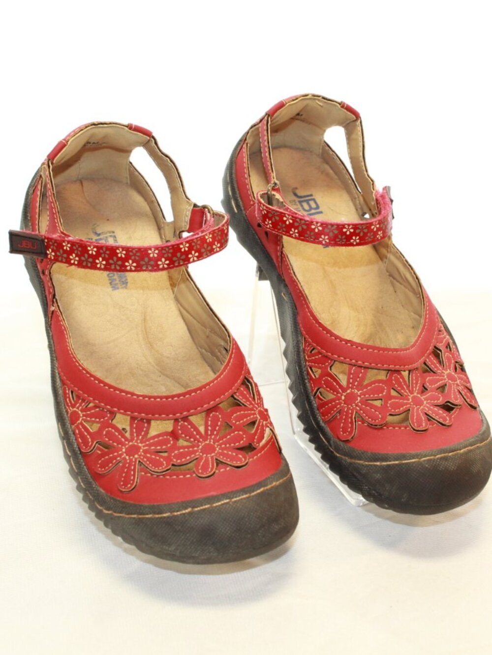 JBU by Jambu Size 6.5M Red Vegan Wildflower Mary Jane Comfort Shoes